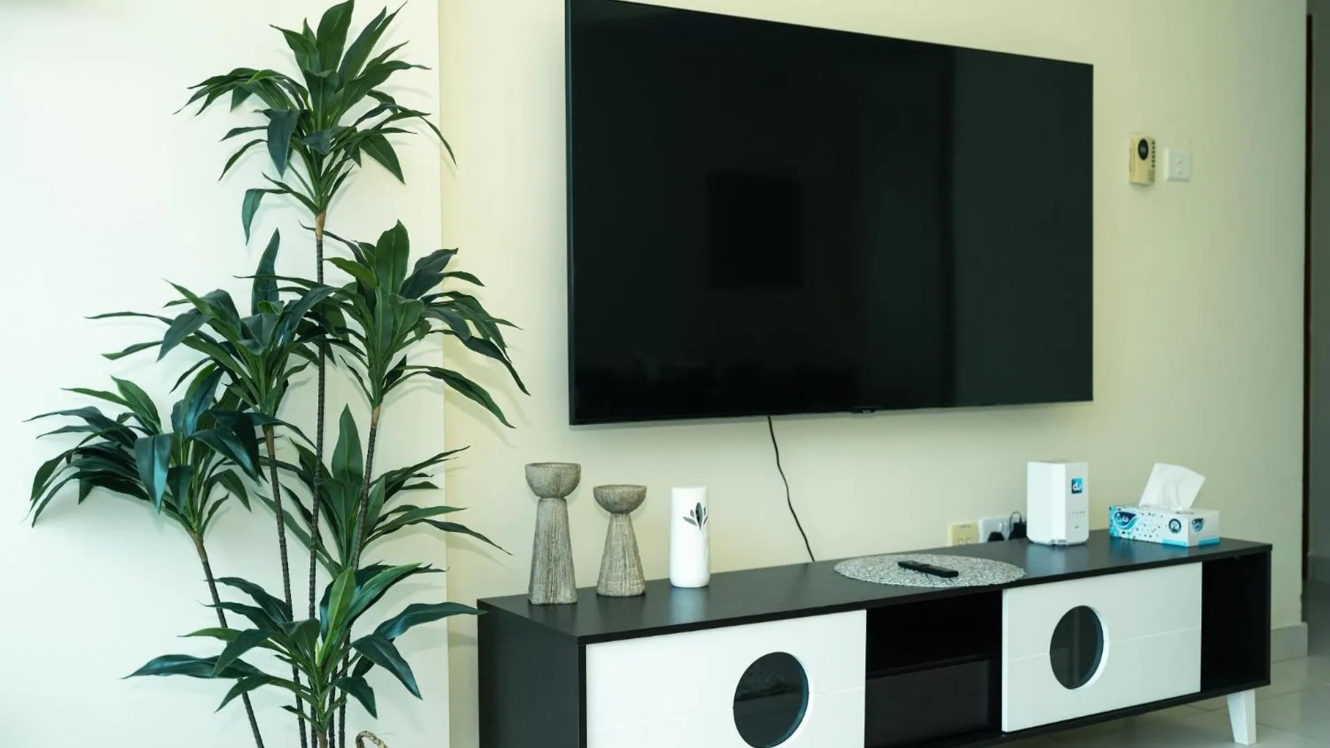 Marina View 2 Bedrooms Apartment-Gladiolus-By Grand Vista Dubaï